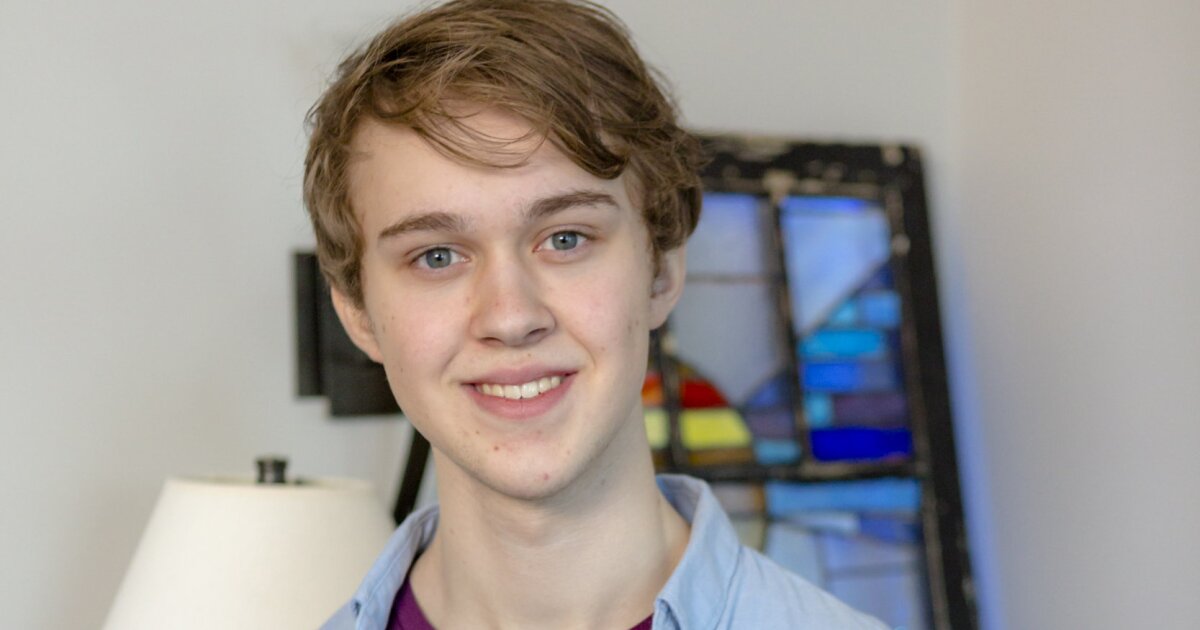 Connor Stanhope: Bio, Age & Life of the Rising Actor